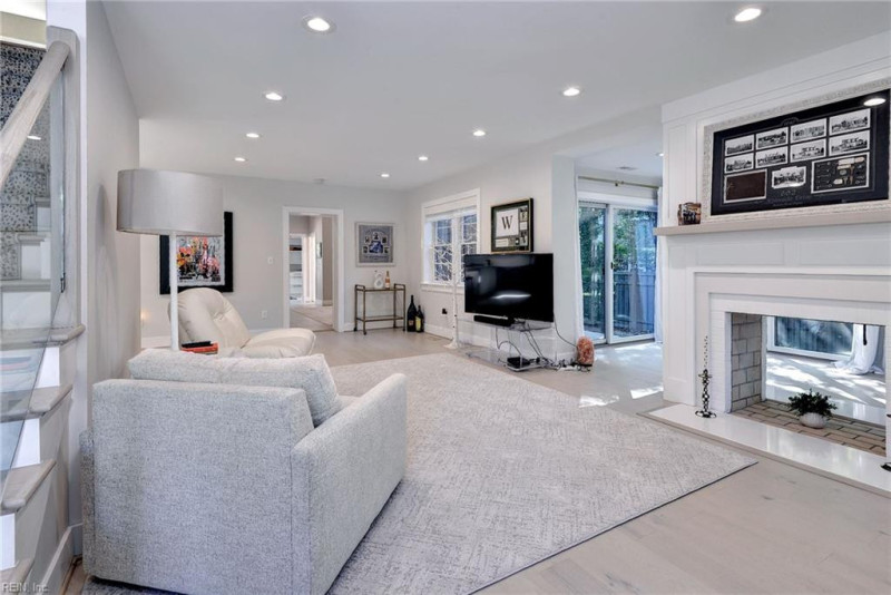 Photo 6 of 50 residential for sale in Newport News virginia