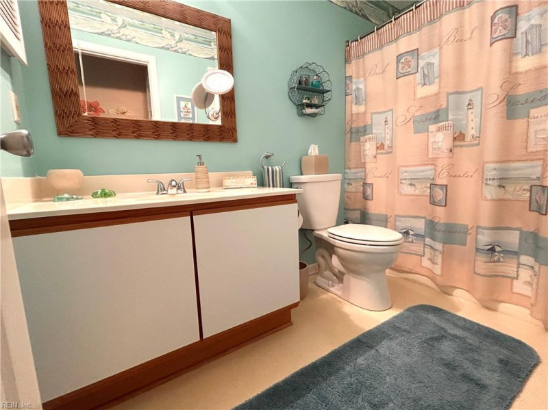Photo 10 of 15 residential for sale in Virginia Beach virginia
