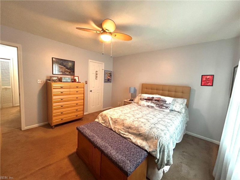 Photo 11 of 15 residential for sale in Virginia Beach virginia