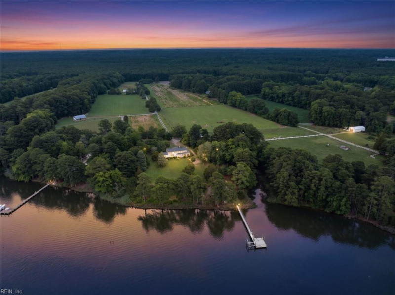 Photo 1 of 50 residential for sale in Mathews County virginia