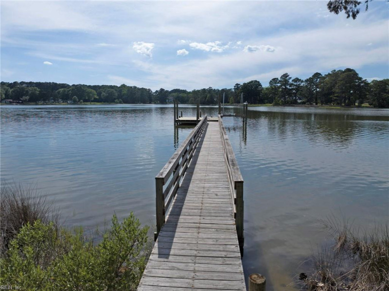 Photo 11 of 50 residential for sale in Mathews County virginia