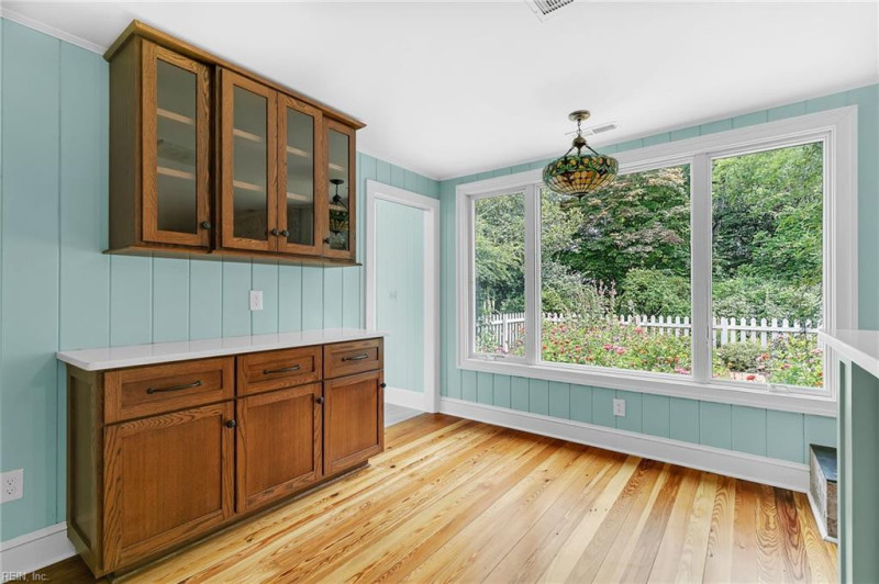 Photo 13 of 50 residential for sale in Mathews County virginia