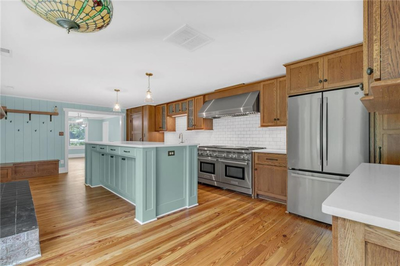 Photo 20 of 50 residential for sale in Mathews County virginia