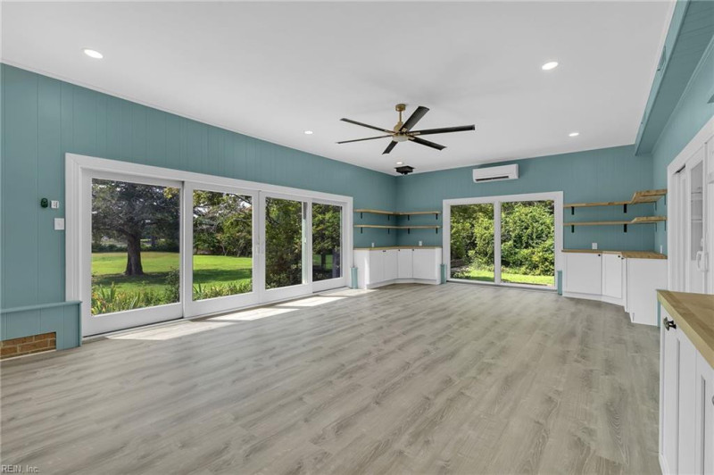 Photo 25 of 50 residential for sale in Mathews County virginia
