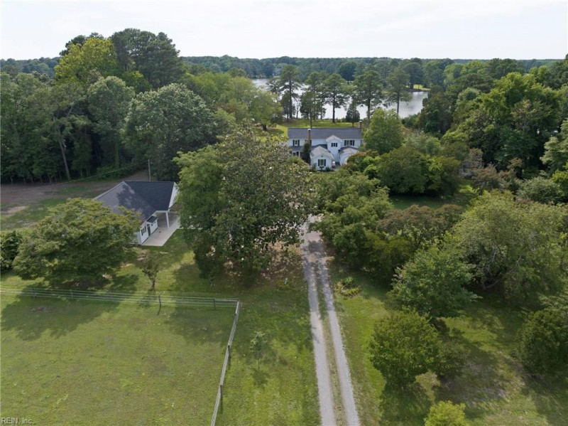 Photo 3 of 50 residential for sale in Mathews County virginia