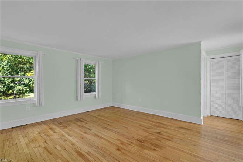 Photo 32 of 50 residential for sale in Mathews County virginia