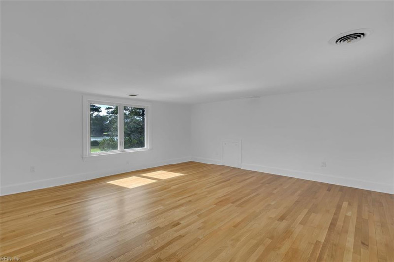 Photo 42 of 50 residential for sale in Mathews County virginia