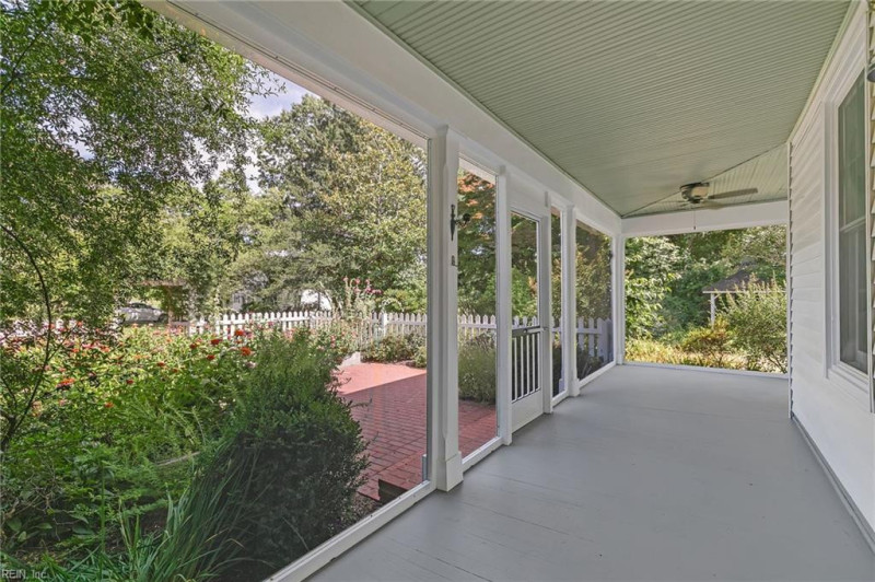 Photo 44 of 50 residential for sale in Mathews County virginia