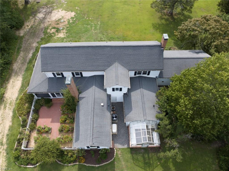 Photo 7 of 50 residential for sale in Mathews County virginia