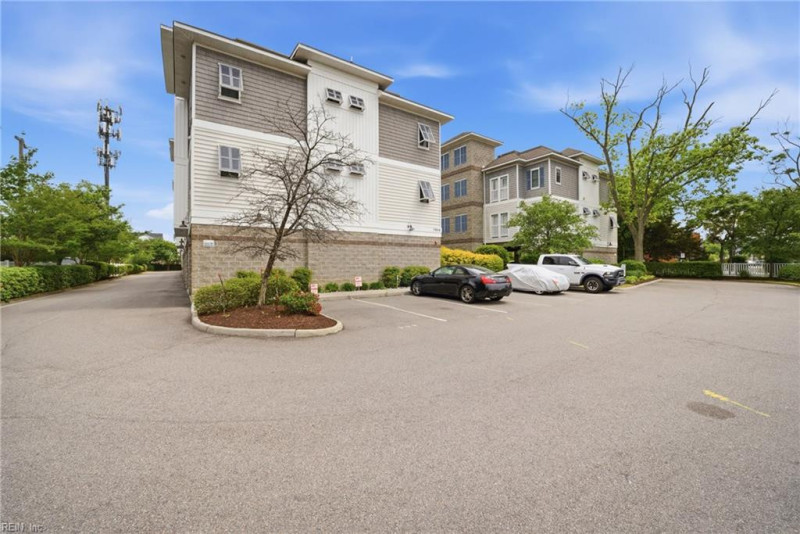 Photo 2 of 41 residential for sale in Norfolk virginia Photo 2 of 41 residential for sale in Norfolk virginia
