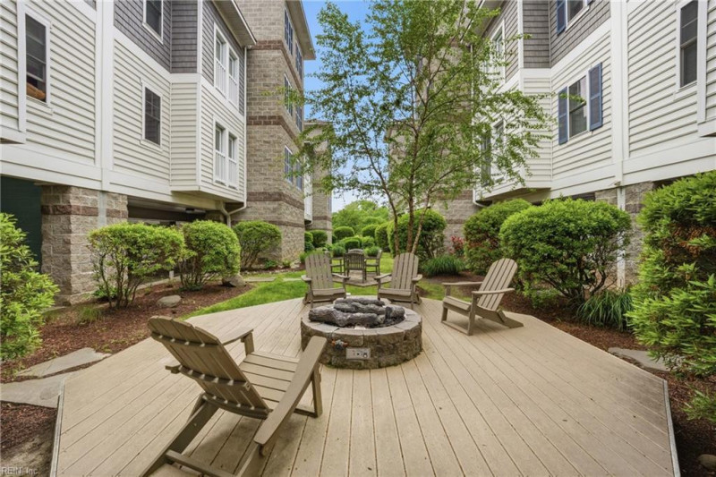 Photo 4 of 41 residential for sale in Norfolk virginia Photo 4 of 41 residential for sale in Norfolk virginia
