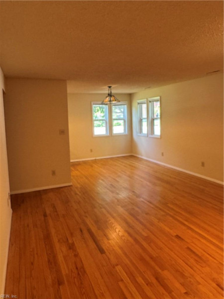 Photo 14 of 39 residential for sale in Norfolk virginia Photo 14 of 39 residential for sale in Norfolk virginia
