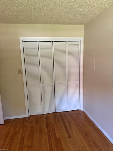 Photo 33 of 39 residential for sale in Norfolk virginia Photo 33 of 39 residential for sale in Norfolk virginia