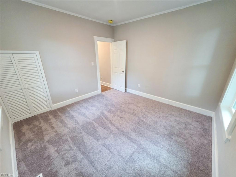 Photo 11 of 21 residential for sale in Norfolk virginia