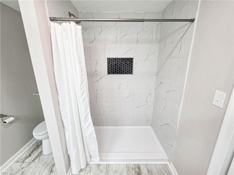 Photo 15 of 21 residential for sale in Norfolk virginia