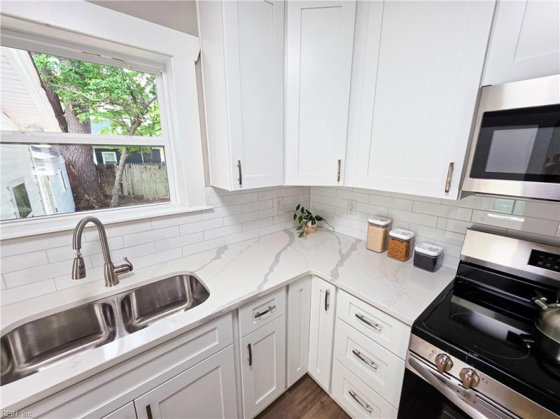Photo 2 of 21 residential for sale in Norfolk virginia