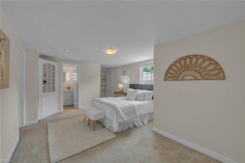Photo 7 of 50 residential for sale in Newport News virginia