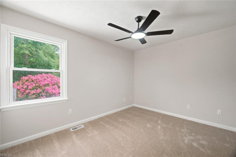 Photo 21 of 35 residential for sale in Hampton virginia
