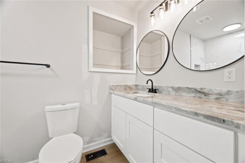 Photo 29 of 35 residential for sale in Hampton virginia