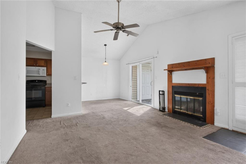 Photo 3 of 18 residential for sale in Virginia Beach virginia Photo 3 of 18 residential for sale in Virginia Beach virginia