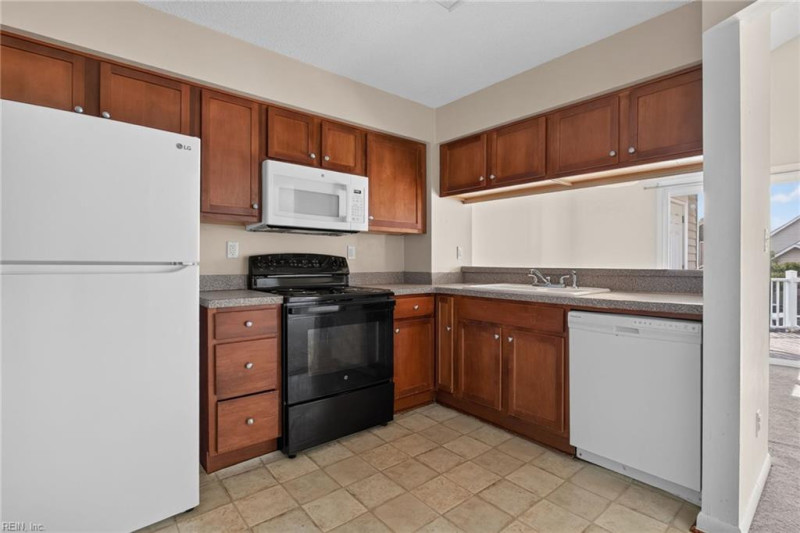Photo 6 of 18 residential for sale in Virginia Beach virginia Photo 6 of 18 residential for sale in Virginia Beach virginia