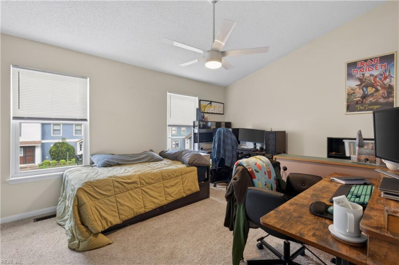 Photo 14 of 21 residential for sale in Virginia Beach virginia
