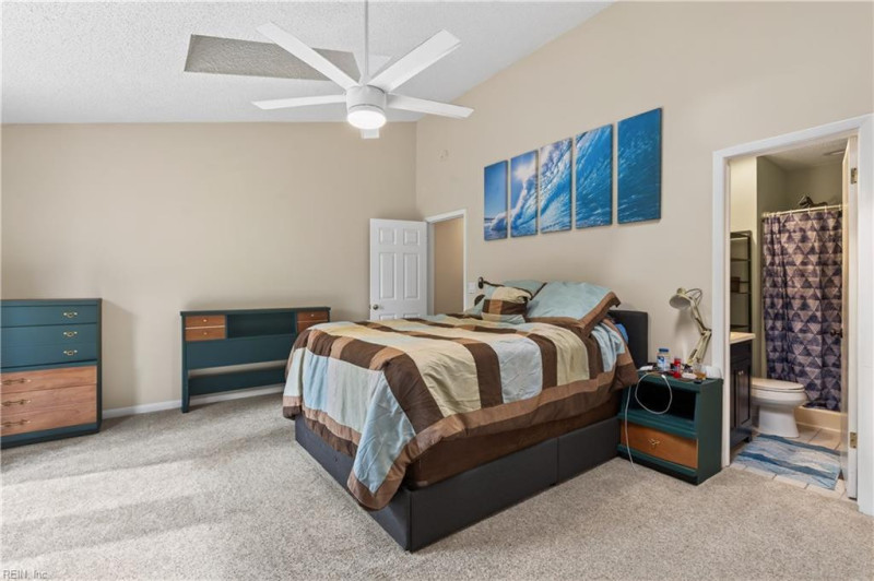 Photo 9 of 21 residential for sale in Virginia Beach virginia