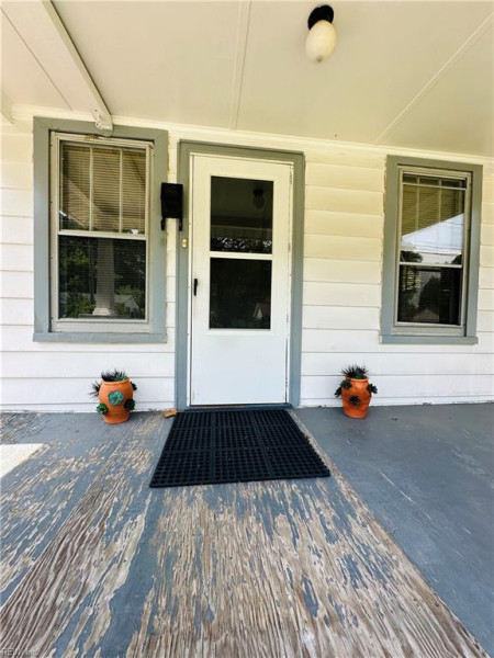 Photo 3 of 25 residential for sale in Newport News virginia