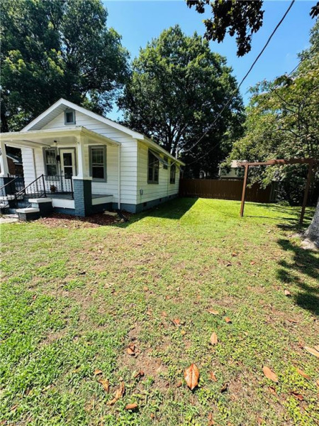 Photo 6 of 25 residential for sale in Newport News virginia
