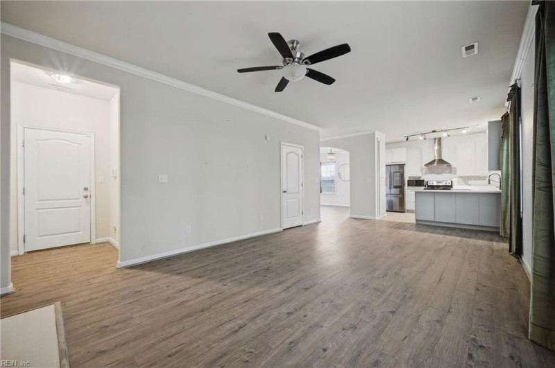 Photo 10 of 30 residential for sale in Norfolk virginia