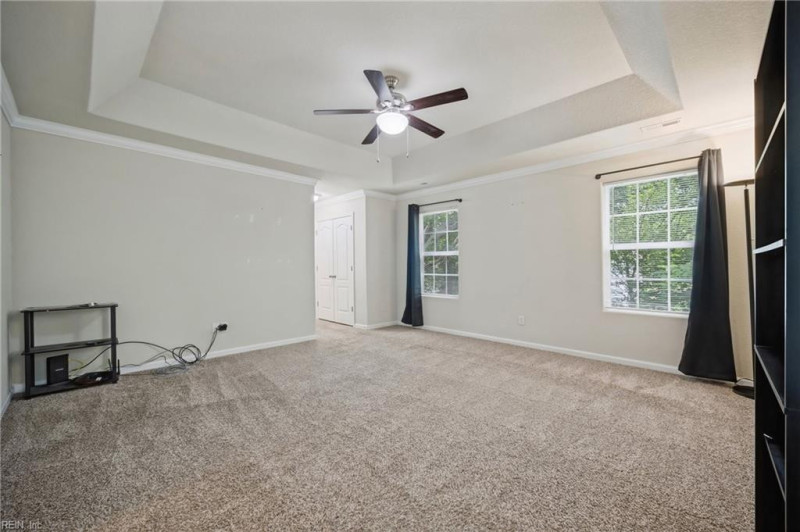 Photo 11 of 30 residential for sale in Norfolk virginia
