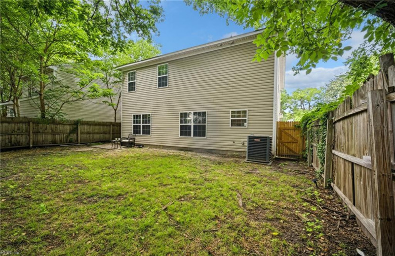 Photo 27 of 30 residential for sale in Norfolk virginia