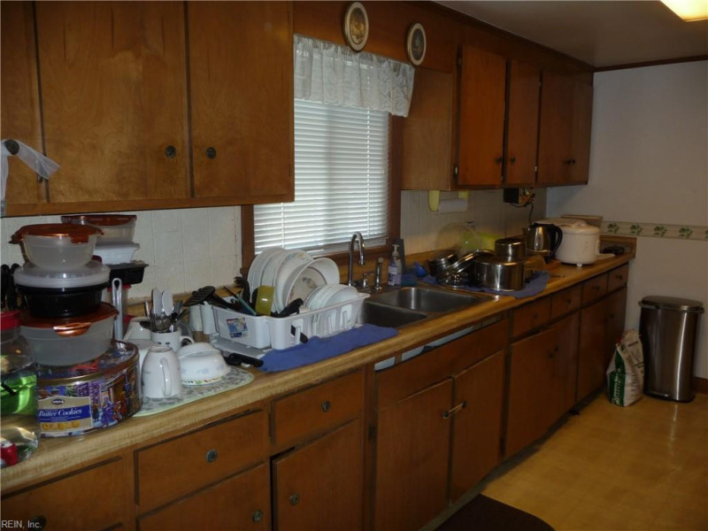 Photo 28 of 38 residential for sale in Virginia Beach virginia