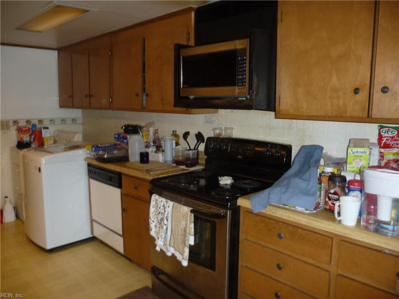 Photo 29 of 38 residential for sale in Virginia Beach virginia