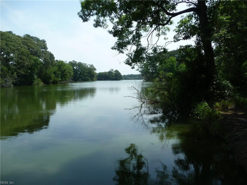 Photo 33 of 38 residential for sale in Virginia Beach virginia