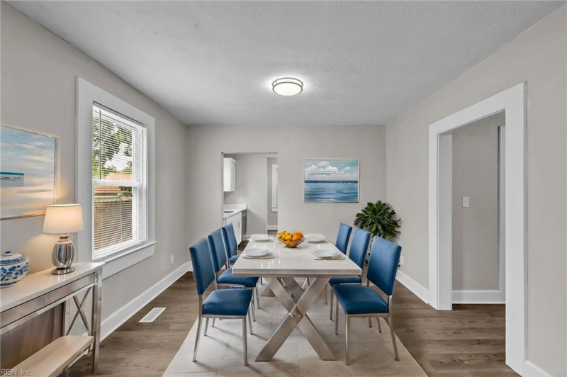 Photo 18 of 46 residential for sale in Hampton virginia