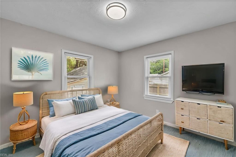 Photo 28 of 46 residential for sale in Hampton virginia