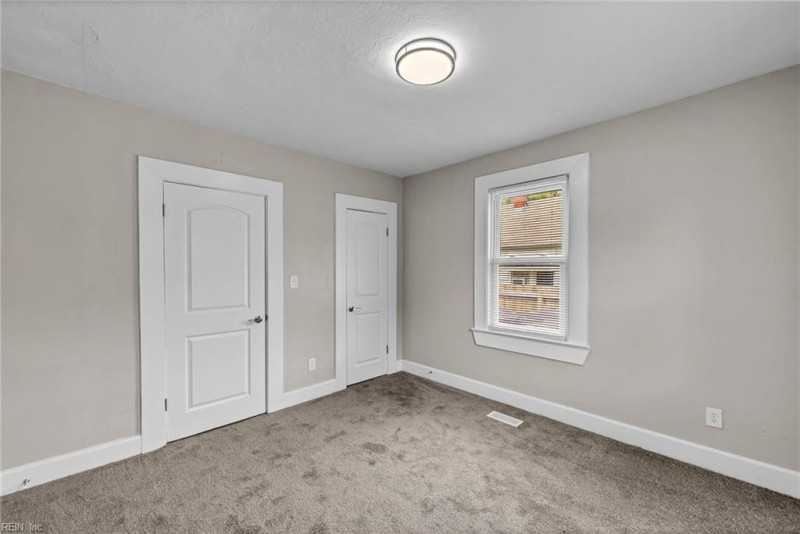 Photo 35 of 46 residential for sale in Hampton virginia