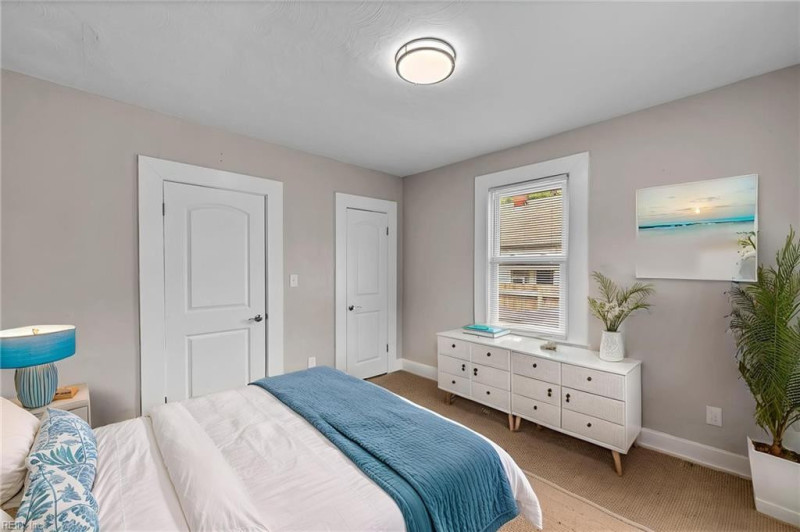 Photo 36 of 46 residential for sale in Hampton virginia