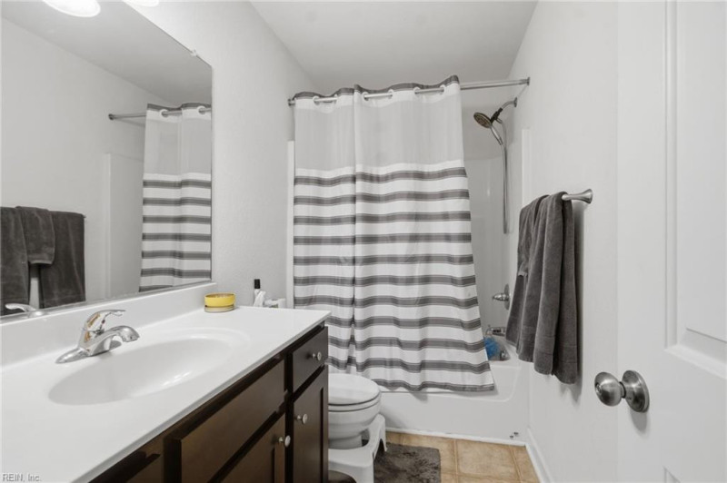 Photo 20 of 49 residential for sale in Virginia Beach virginia