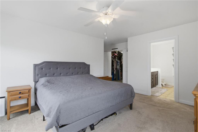 Photo 25 of 49 residential for sale in Virginia Beach virginia