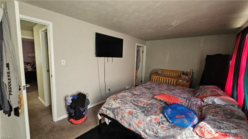 Photo 13 of 29 residential for sale in Newport News virginia
