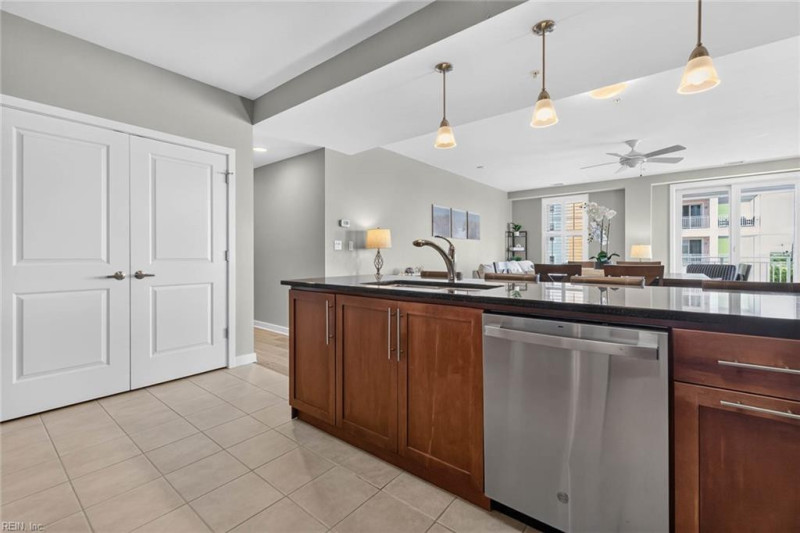 Photo 18 of 42 residential for sale in Virginia Beach virginia