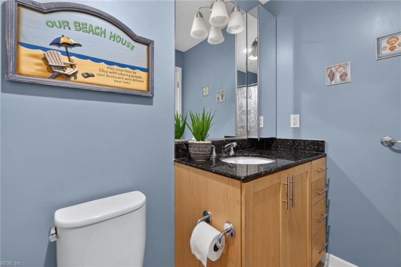 Photo 9 of 42 residential for sale in Virginia Beach virginia