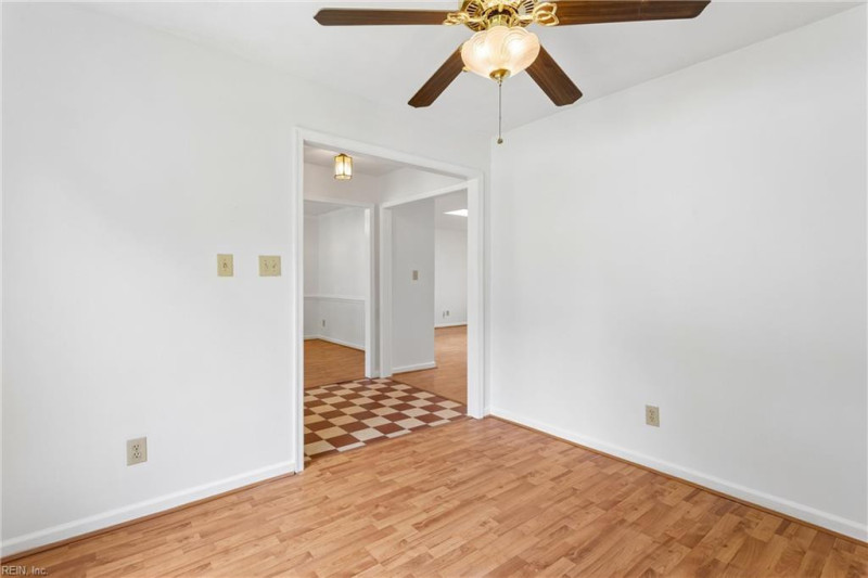 Photo 10 of 49 residential for sale in Hampton virginia