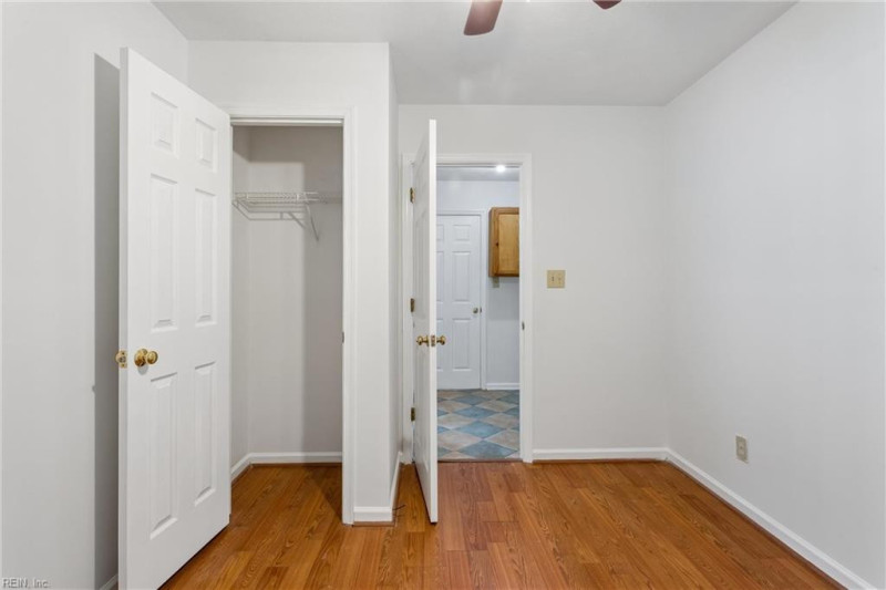 Photo 27 of 49 residential for sale in Hampton virginia