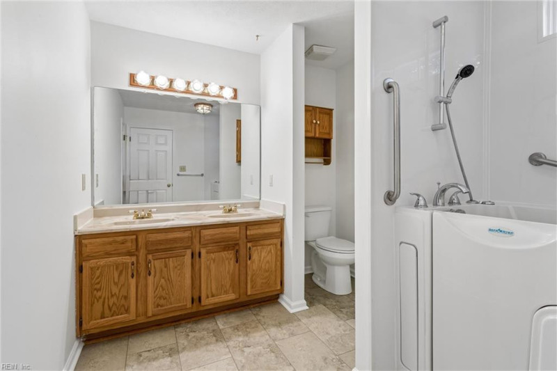 Photo 38 of 49 residential for sale in Hampton virginia