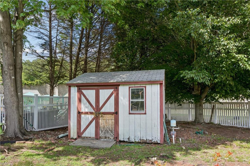 Photo 44 of 49 residential for sale in Hampton virginia
