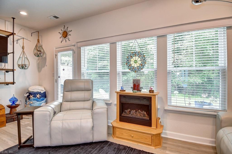 Photo 11 of 39 residential for sale in Suffolk virginia
