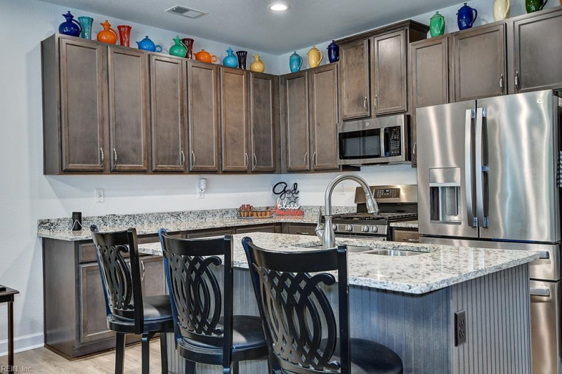 Photo 16 of 39 residential for sale in Suffolk virginia